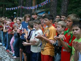 Детский лагерь. Фото: Виктор Надеждин, Каспаров.Ru
