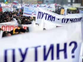 Митинг за Путина на Поклонной. Фото: finam.fm