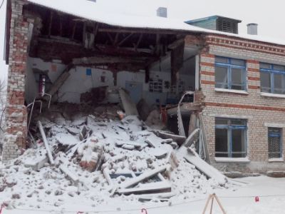 Обрушение школы. Фото: Накануне.Ru