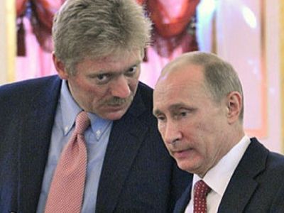 Д.Песков и В.Путин. Фото Комерсантъ, Дмитрий Азаров. Источник - http://www.toptj.com/