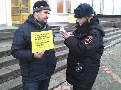 Задержали правозащитника Игоря Сажина. Фото: Анастасия Зотова