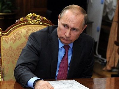 Путин (в ходе встречи с Лавровым). Фото: vg-saveliev.livejournal.com
