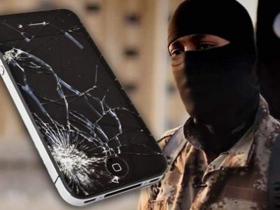 iPhone и террорист ИГИЛ. Фото: islamnews.ru