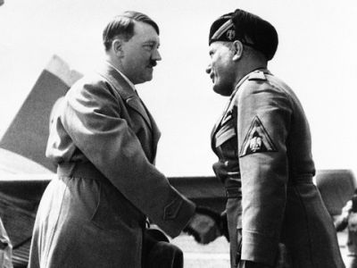 Гитлер и Муссолини. Фото: washingtonpost.com