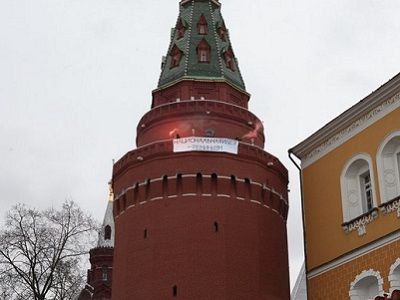 Фейковое "фото" с "захватом кремлевской башни". Фото: tsn.ua