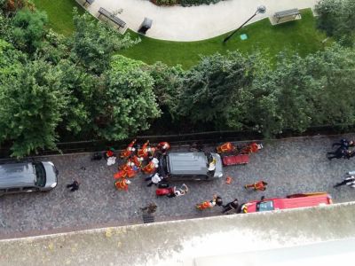 Машина сбила военных в пригороде Парижа. Фото: leparisien.fr