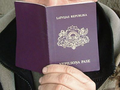 Негражданин Латвии