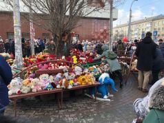 Стихийный митинг в Кемерово. Фото: вечерний-екатеринбург.рф