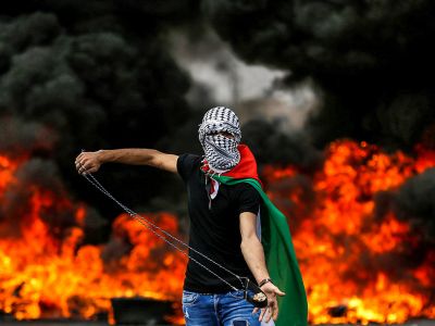 Палестинский боевик-"пращник" из Газы. Фото: Reuters