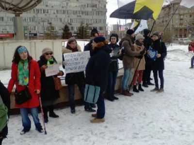 Пикет в Новосибирске против новых ограничений в Рунете. Фото: Каспаров.Ру
