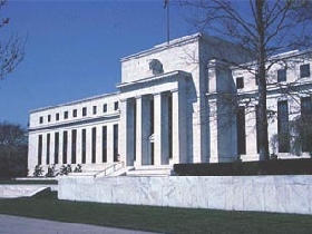 Здание ФРС США. Фото с сайта: www.rosfin.ru