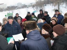 Против вырубки парка, фото Ивана Измайлова, Каспаров.Ru