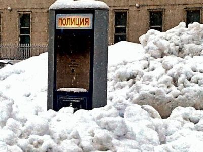 Заваленные снегом улицы. Фото: Александр Воронин, Каспаров.Ru