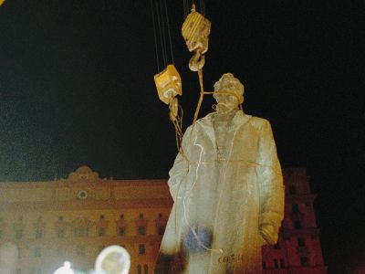 Снос памятника Дзержинскому. Фото: ТАСС